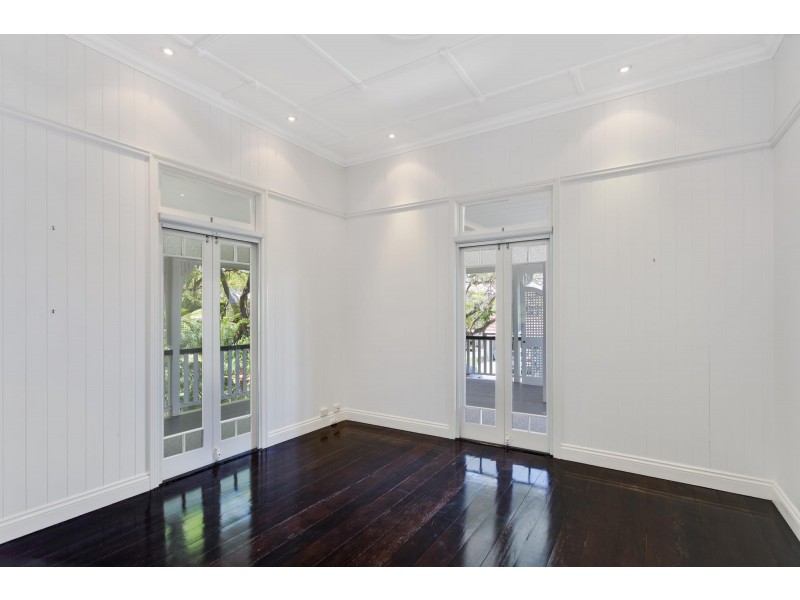 6 Rees Avenue, Clayfield QLD 4011