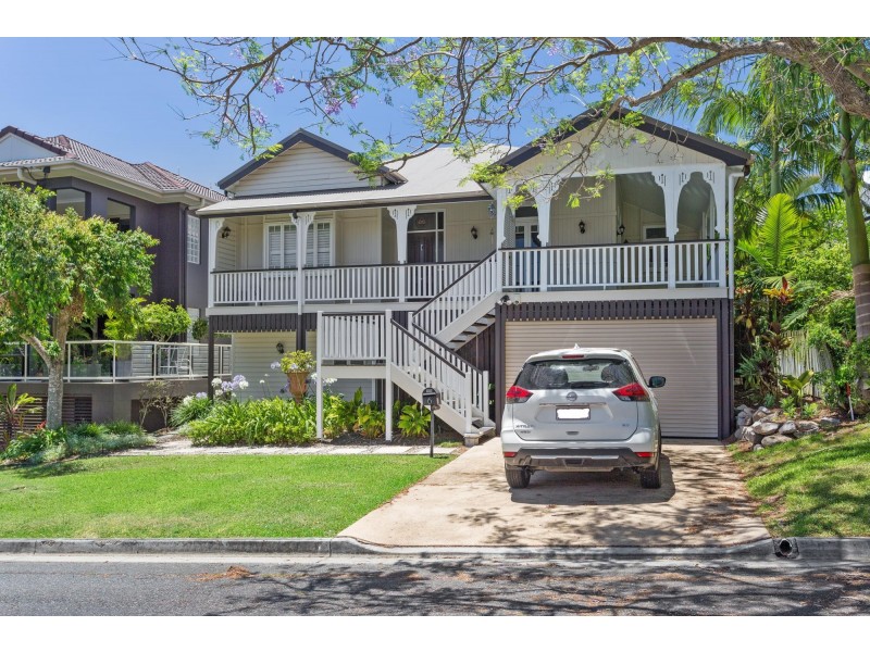 6 Rees Avenue, Clayfield QLD 4011