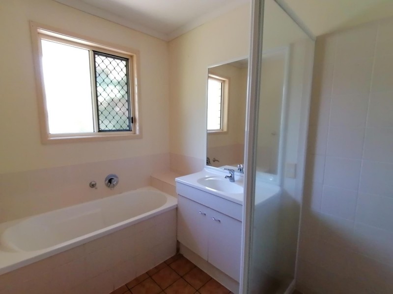 23 Des Arts Place, Wulkuraka QLD 4305