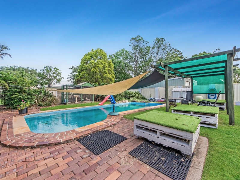 9 Midland St, Yamanto QLD 4305