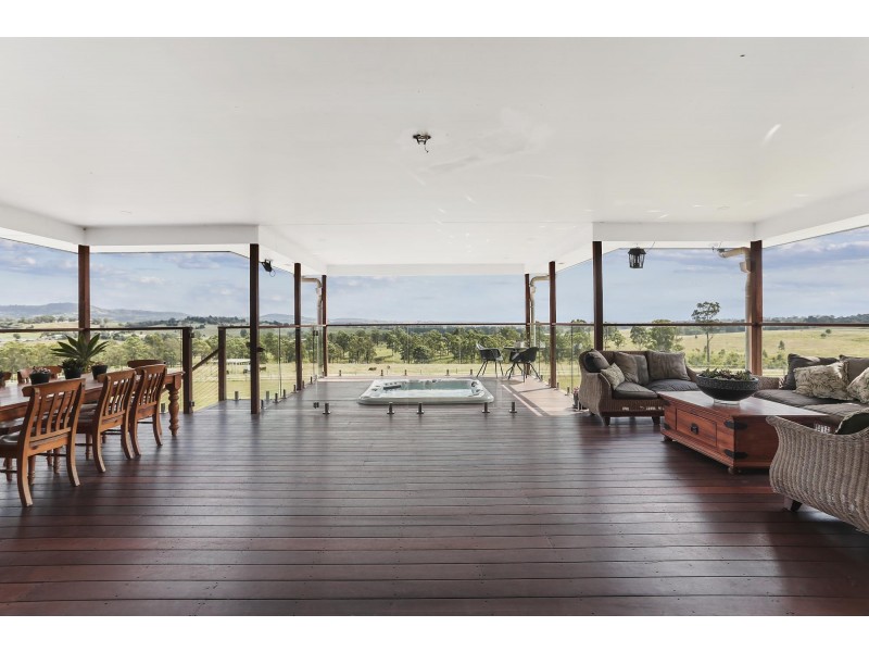39 Cooper Rd, Haigslea QLD 4306
