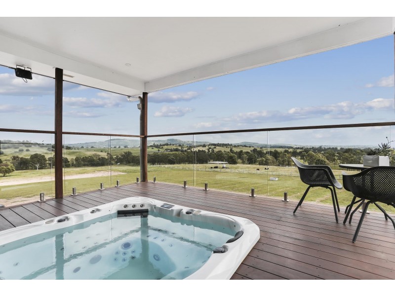 39 Cooper Rd, Haigslea QLD 4306