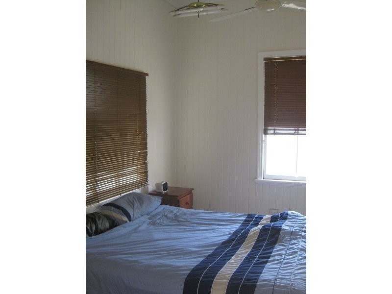 7 Tongue Street, Newtown QLD 4305