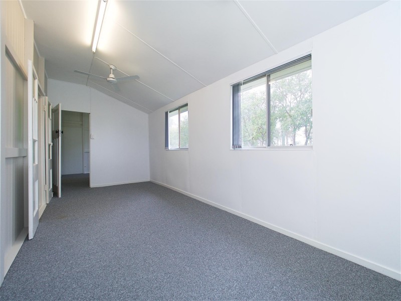 114 Clarendon Station Road, Clarendon QLD 4311