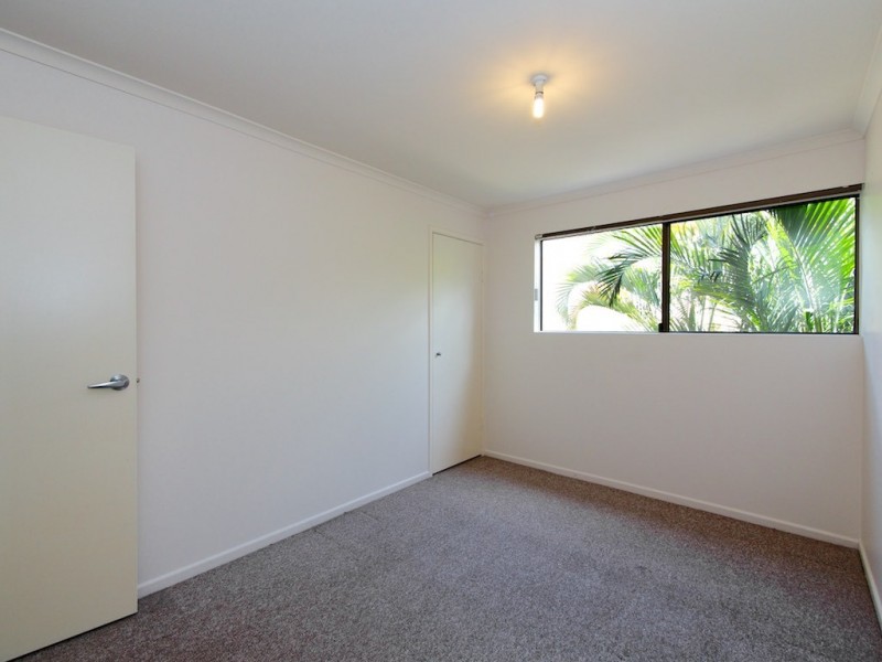 4/60 Railway Street, Booval QLD 4304