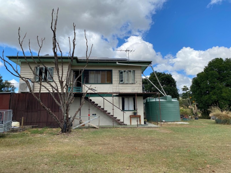 7 Ivy Hansens Rd, Tallegalla QLD 4340