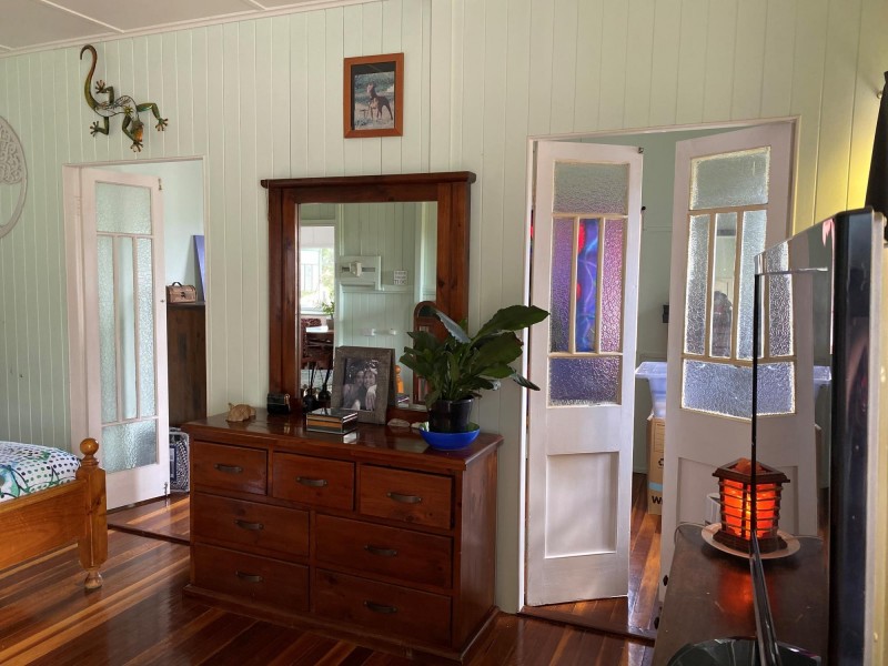 7 Ivy Hansens Rd, Tallegalla QLD 4340