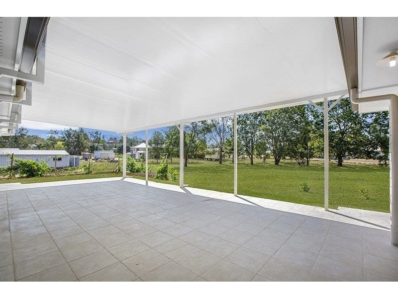 996 Lowood Minden Rd, Minden QLD 4311