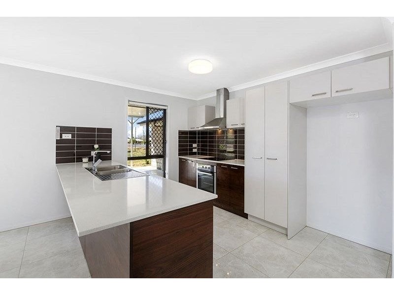 996 Lowood Minden Rd, Minden QLD 4311