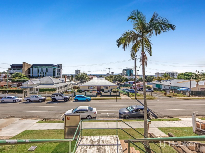 34 Roderick Street, Ipswich QLD 4305