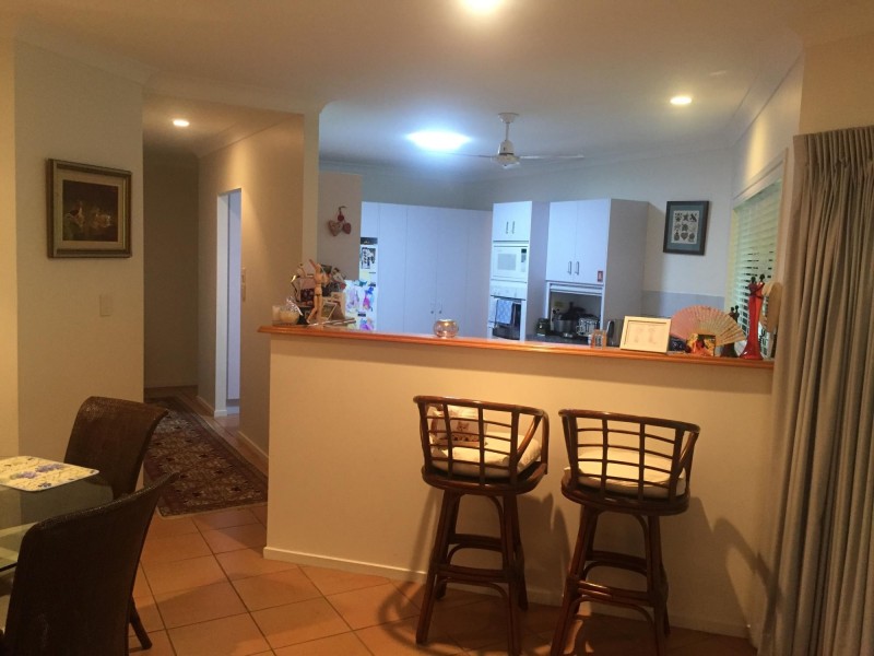 10 Martens Place, Brookfield QLD 4069