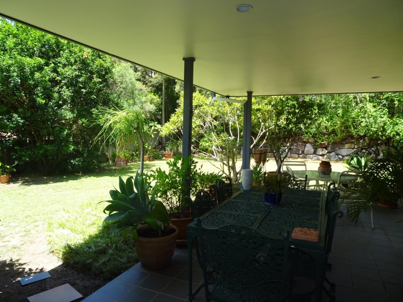 10 Martens Place, Brookfield QLD 4069