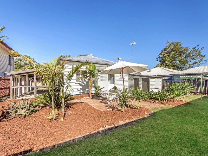 66 Cemetery Rd, Eastern Heights QLD 4305