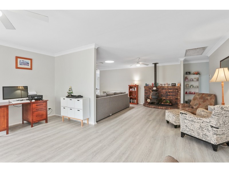 44 Gregory St, Wulkuraka QLD 4305