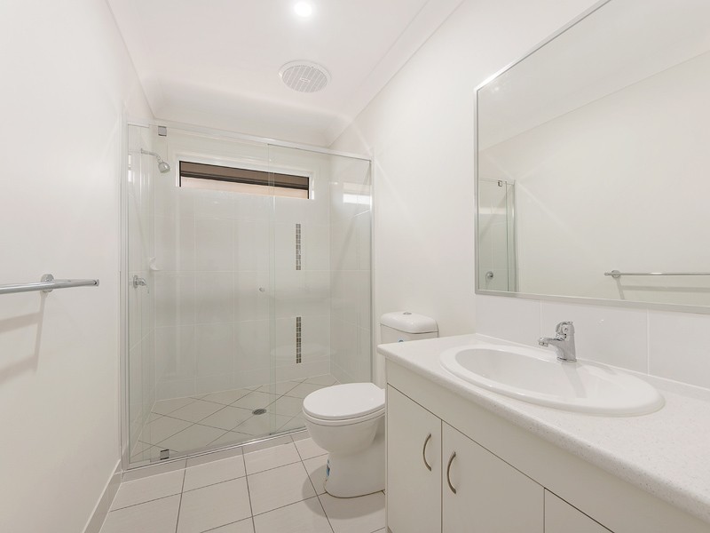 2/13 Wegener Street, Churchill QLD 4305