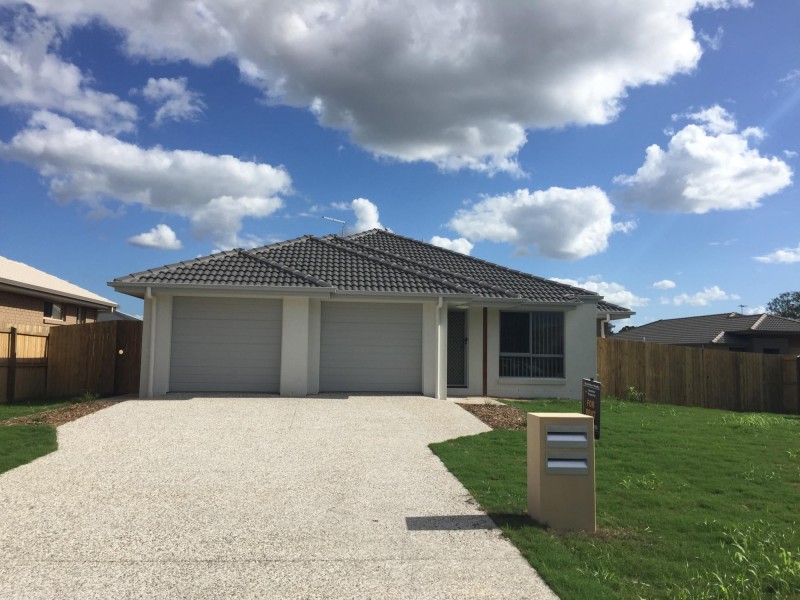 2/23 Pendragon Street, Raceview QLD 4305