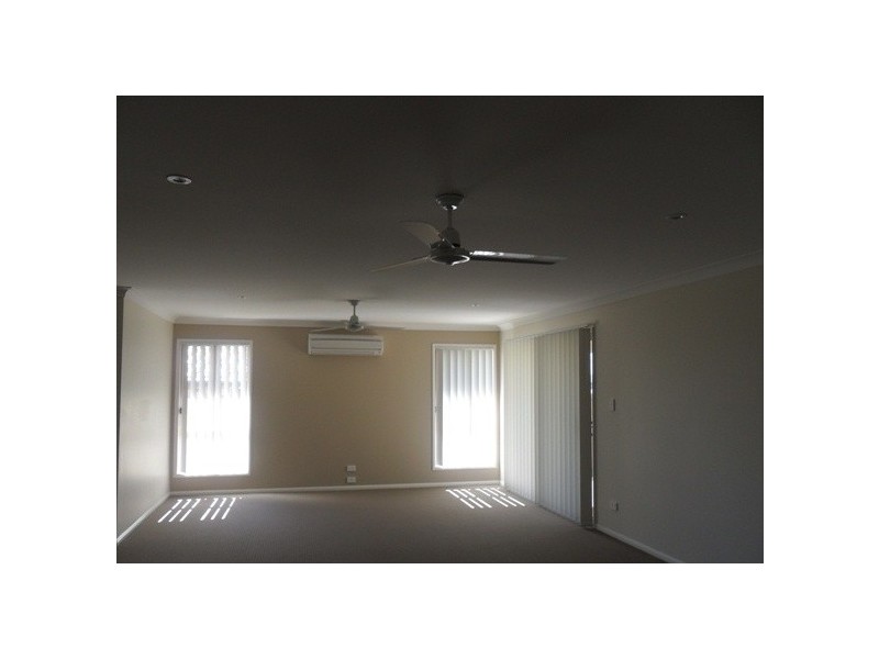 29 Peregrine Drive, Lowood QLD 4311