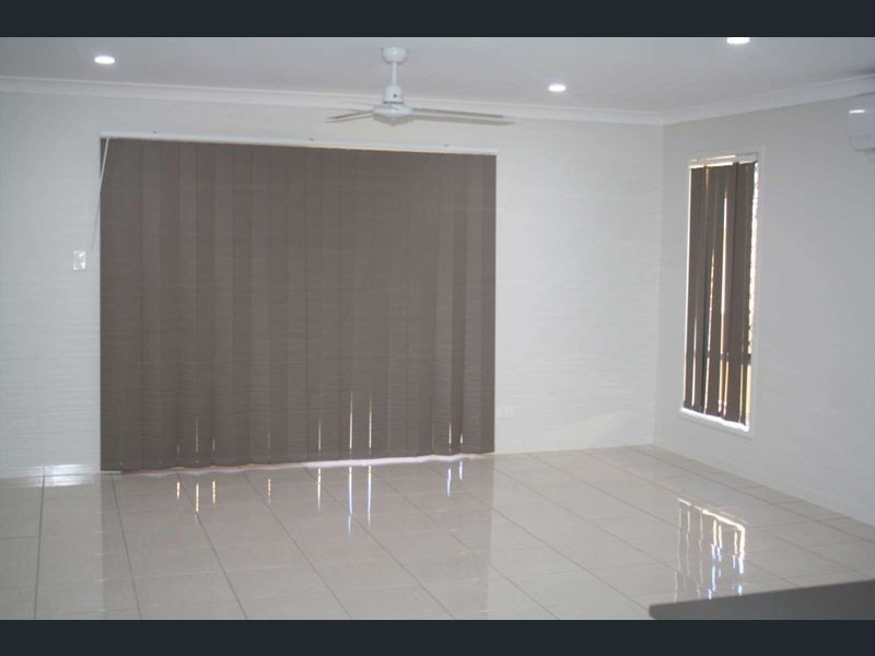 10 Ezra Court, Karalee QLD 4306