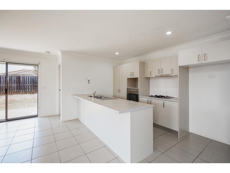 54 Goldenwood Crescent, Fernvale QLD 4306