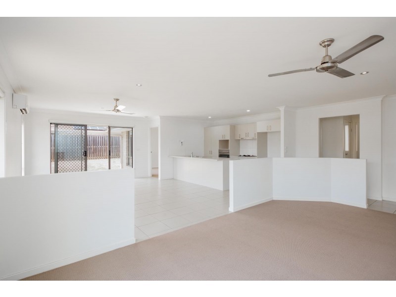 54 Goldenwood Crescent, Fernvale QLD 4306