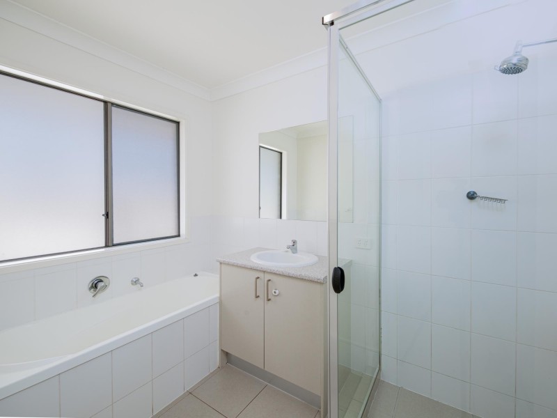 54 Goldenwood Crescent, Fernvale QLD 4306