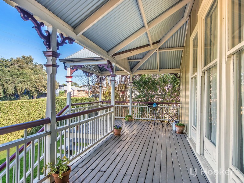 116 Robertson Road, Eastern Heights QLD 4305