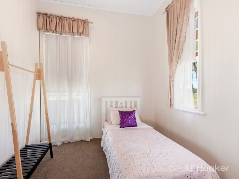 116 Robertson Road, Eastern Heights QLD 4305