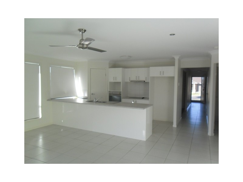 31 Goldenwood Crescent, Fernvale QLD 4306