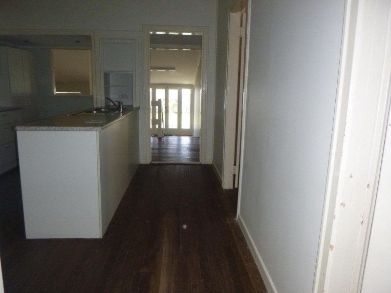 228 Warwick Road, Churchill QLD 4305