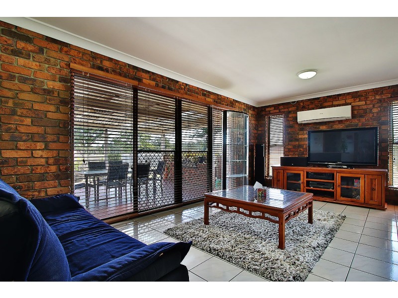 22 Shannon Rd, Lowood QLD 4311