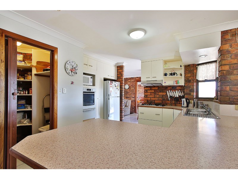22 Shannon Rd, Lowood QLD 4311