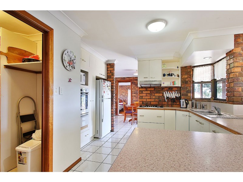 22 Shannon Rd, Lowood QLD 4311