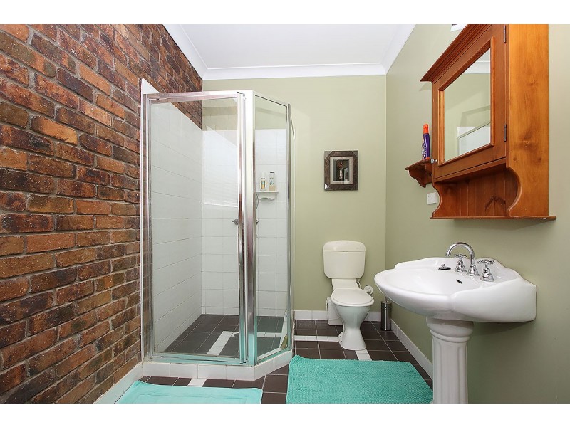22 Shannon Rd, Lowood QLD 4311