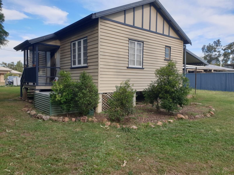 18 Macaulay Street, Fernvale QLD 4306