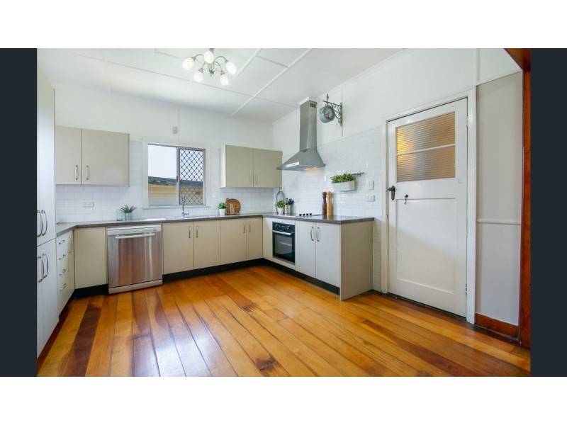 5 Kruger Street, Booval QLD 4304