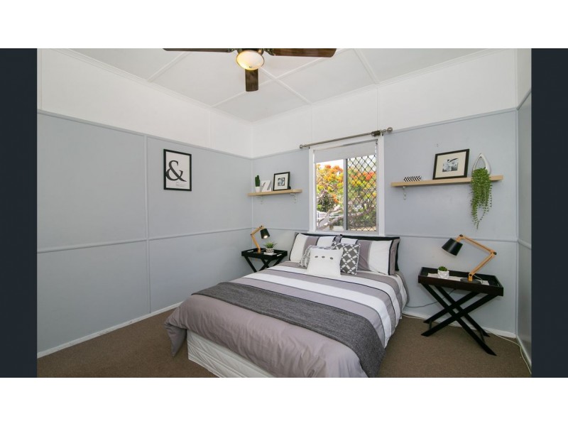 5 Kruger Street, Booval QLD 4304