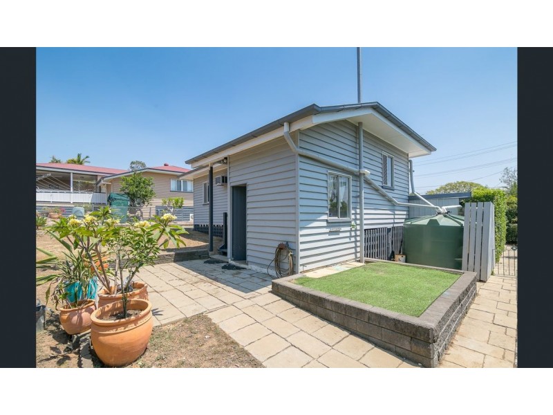 5 Kruger Street, Booval QLD 4304