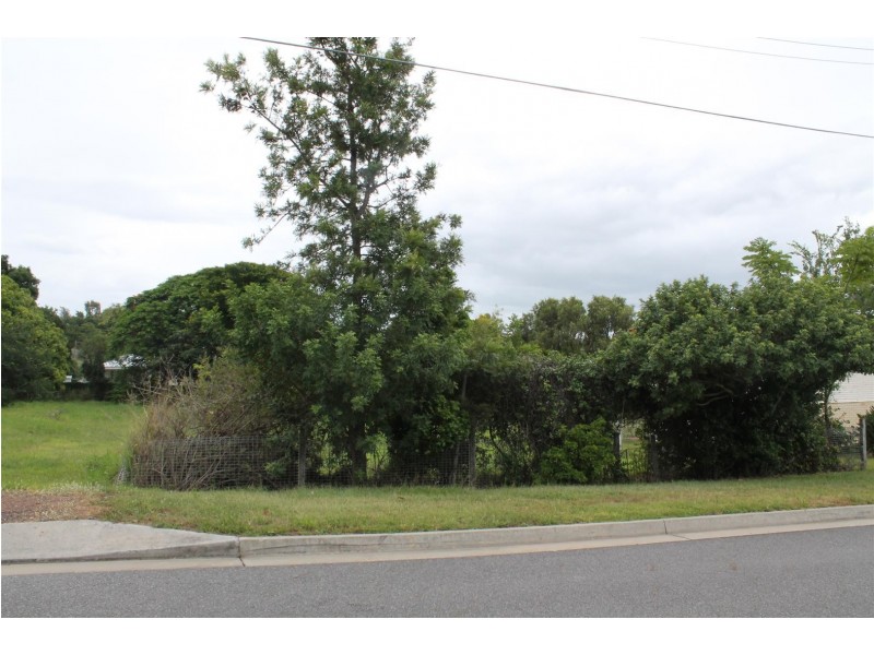 4 Green Street, Ebbw Vale QLD 4304