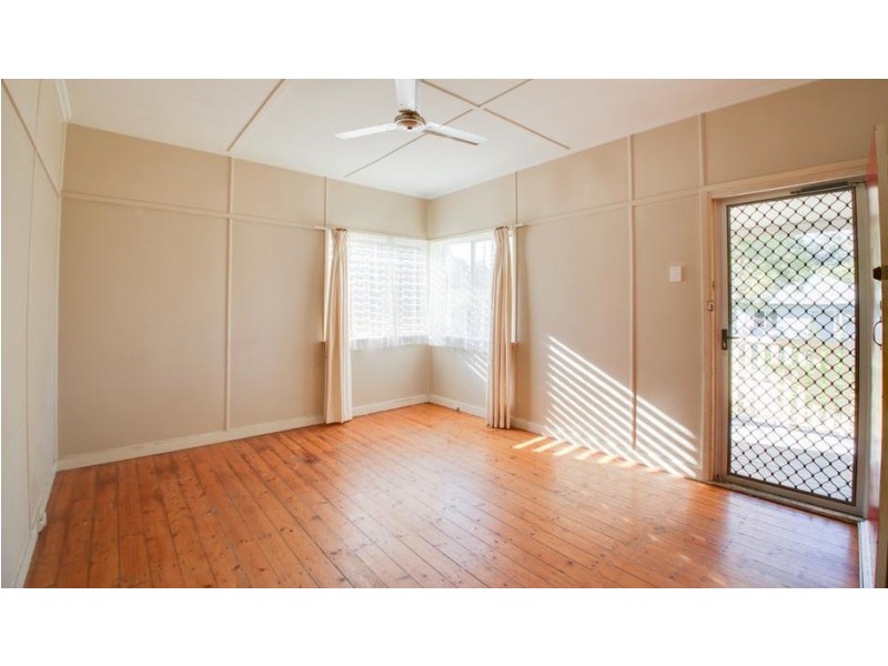 39 Coleman Street, Leichhardt QLD 4305