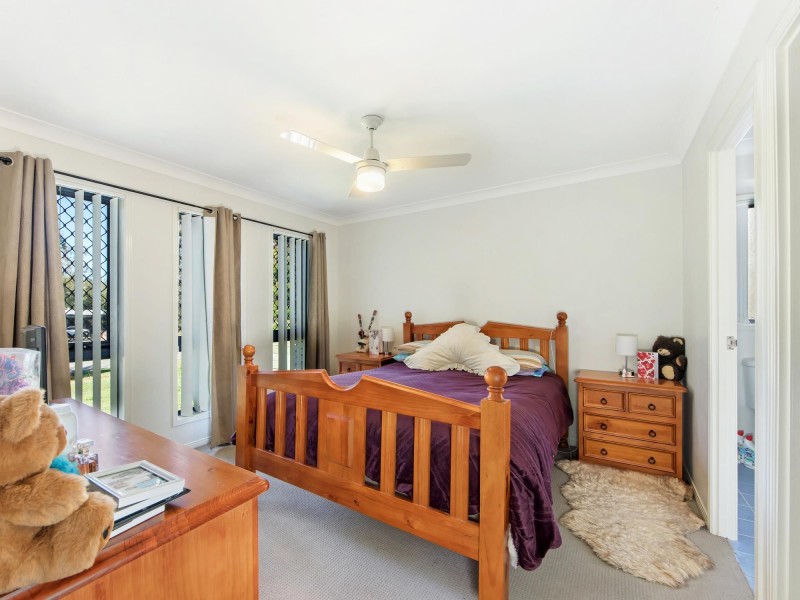 66 Fairneyview Rd, Fernvale QLD 4306