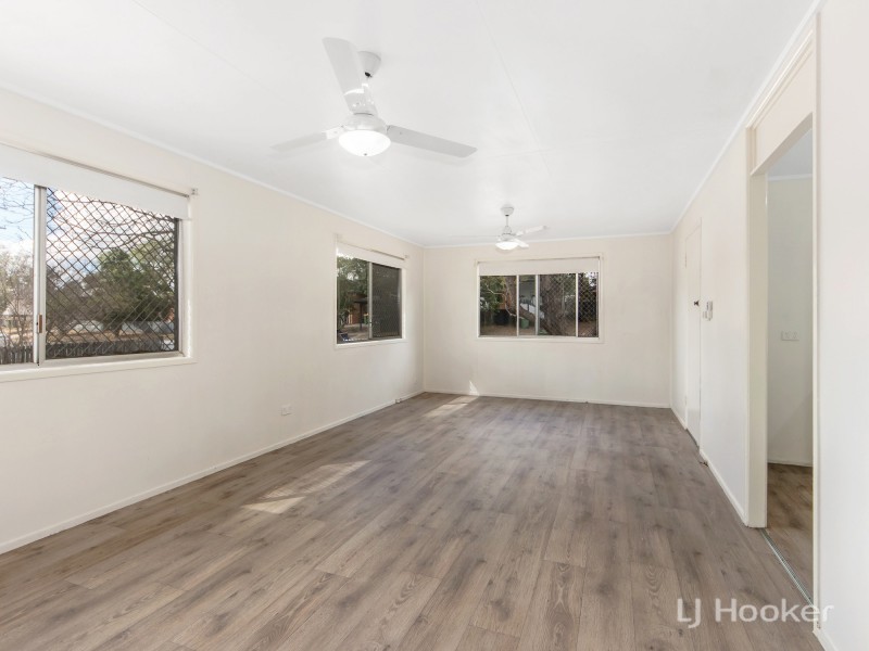 27 Bannerman Street, Riverview QLD 4303