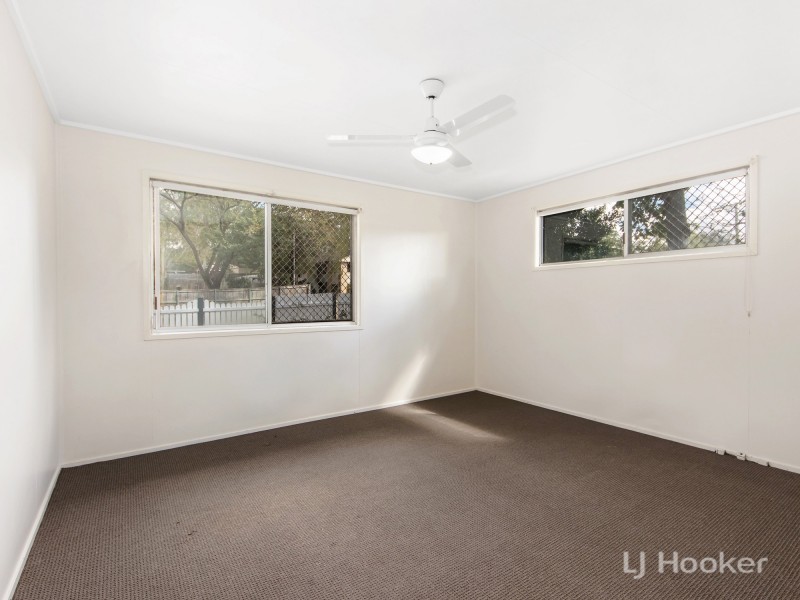 27 Bannerman Street, Riverview QLD 4303