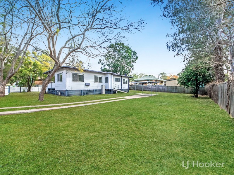 27 Bannerman Street, Riverview QLD 4303