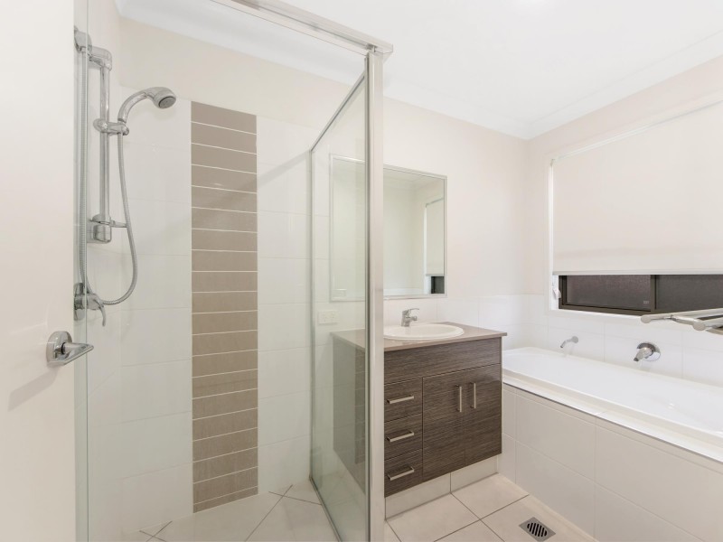 41 Freedom Crescent, South Ripley QLD 4306