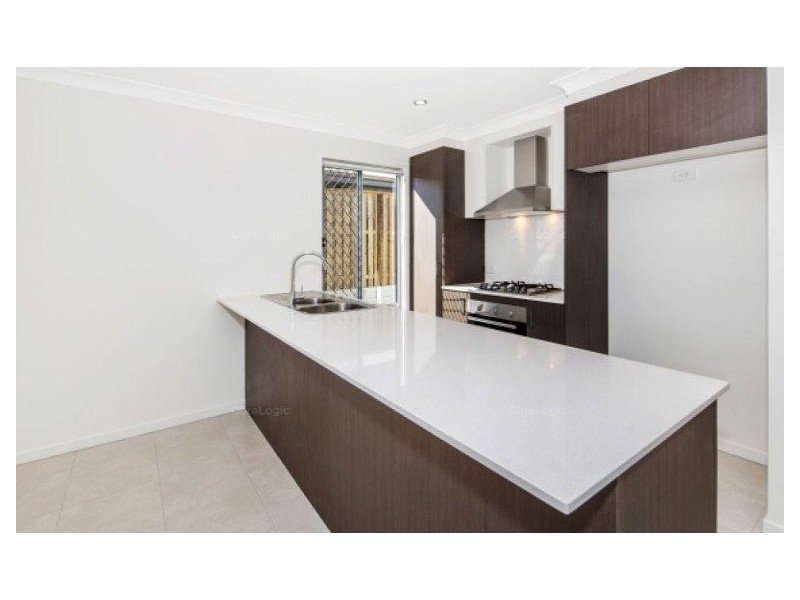 18 Eucalyptus Crescent, Ripley QLD 4306