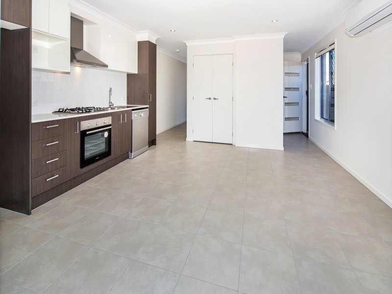 18 Eucalyptus Crescent, Ripley QLD 4306