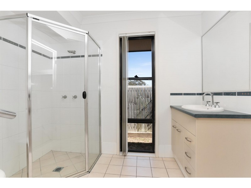 46 Shamrock Court, Chuwar QLD 4306