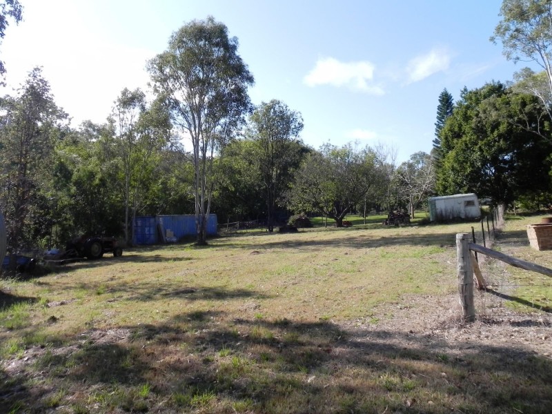 77 CARRALLUMA CRESCENT, Fernvale QLD 4306