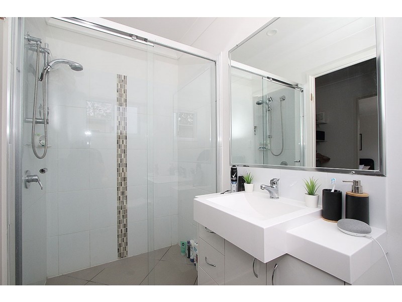 3/39 River Road, Bundamba QLD 4304