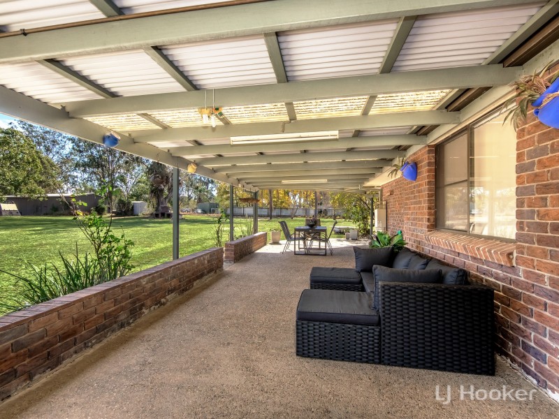 60 Caledonian Road, Thagoona QLD 4306
